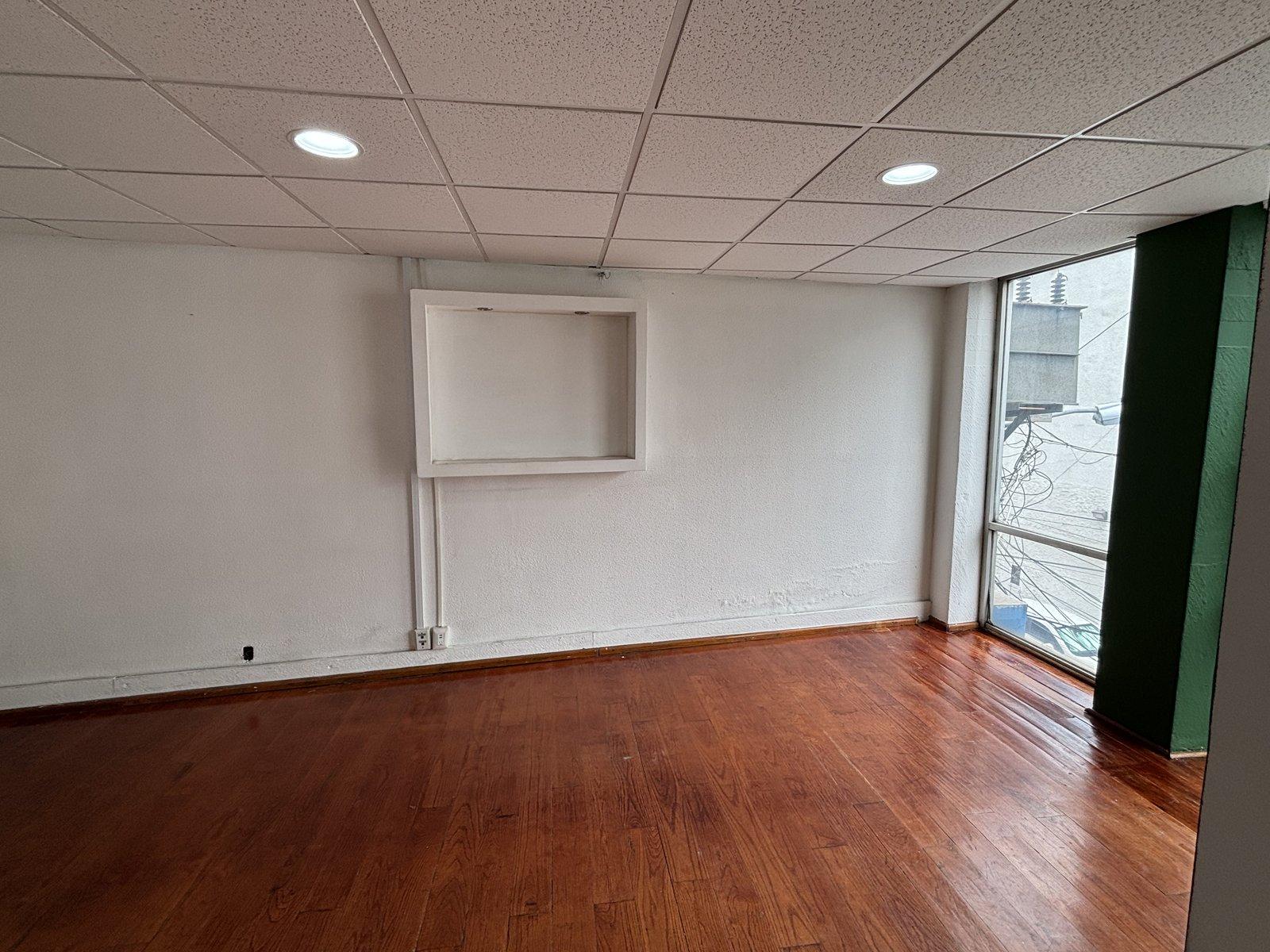 Oficina Periférico Norte 150 m² (vacía) — fotografía 3